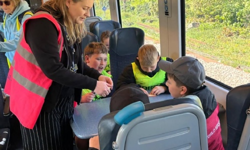 News &raquo; Oak Class in Year 4 put their Rail Safety into Action